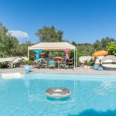 Villa Paco's Luxury 31 Ozias