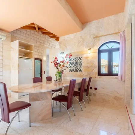 Villa Paco's Luxury 31 *